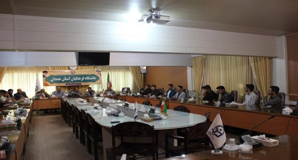 نگاه مسئولین نسبت به رفع نیازها و احتیاجات کانون ها و تشکل های دانشجویی، تقویت و حمایت لازم انجام شود 3