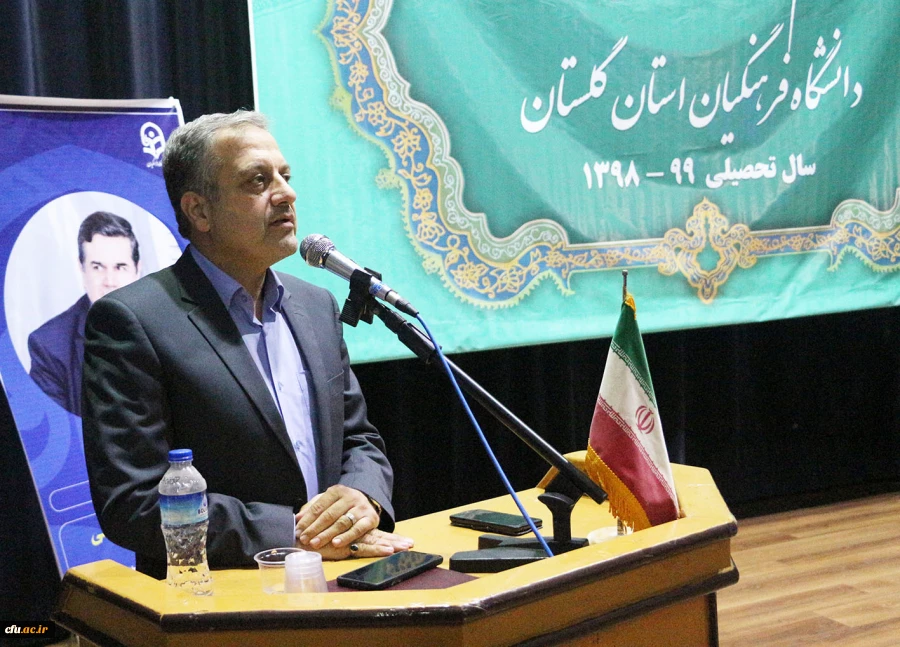 همکاران و اساتید ویژگی ها و توقعات دانشجویان را بشناسند و کلاس های درس صحنه همزبانی با نسل جدید باشد. 5