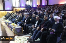 همکاران و اساتید ویژگی ها و توقعات دانشجویان را بشناسند و کلاس های درس صحنه همزبانی با نسل جدید باشد. 8