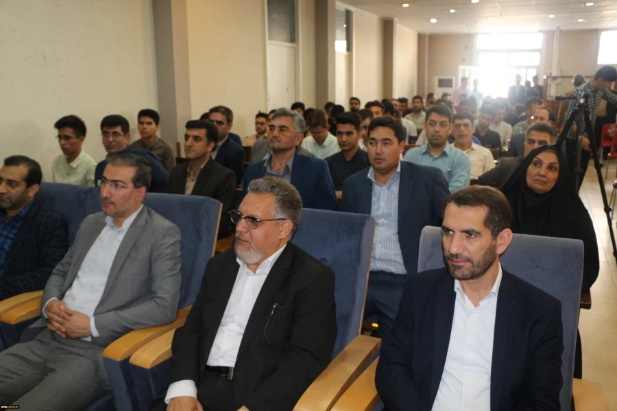 کرسی ترویجی عرضه و نقد ایده علمی عملیاتی سازی طراحی آموزشی با رویکرد سازنده گرایی در برنامه درسی دانشگاه فرهنگیان برگزارشد 3