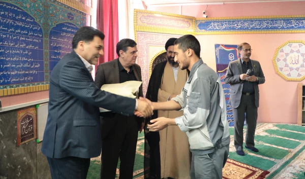 تقدیر از خادمین قرآن در سازمان مرکزی دانشگاه فرهنگیان 14