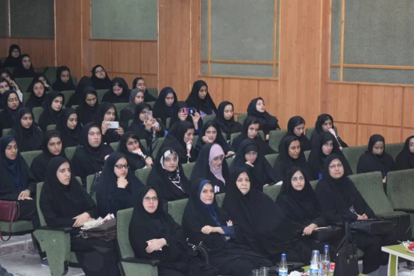 مراسم استقبال از نو داشجویان ورودی حضرت خدیجه کبری (س) دزفول