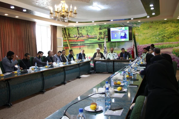 انعقاد تفاهم همکاری بین دانشگاه فرهنگیان استان اصفهان و نیروی انتظامی استان