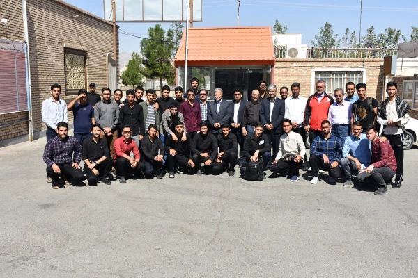 اعزام و بدرقه کاروان دانشجویان زائر اربعین حسینی پردیس شهید باهنردانشگاه فرهنگیان خراسان جنوبی  به کربلا 3