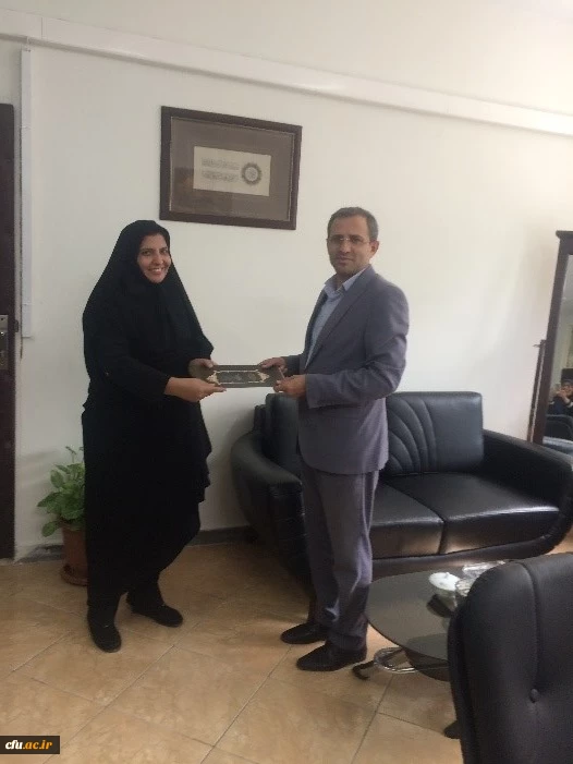 تشکیل کمیتۀ سازماندهی اطلاعات در اداره امور کتابخانه­ های دانشگاه 2