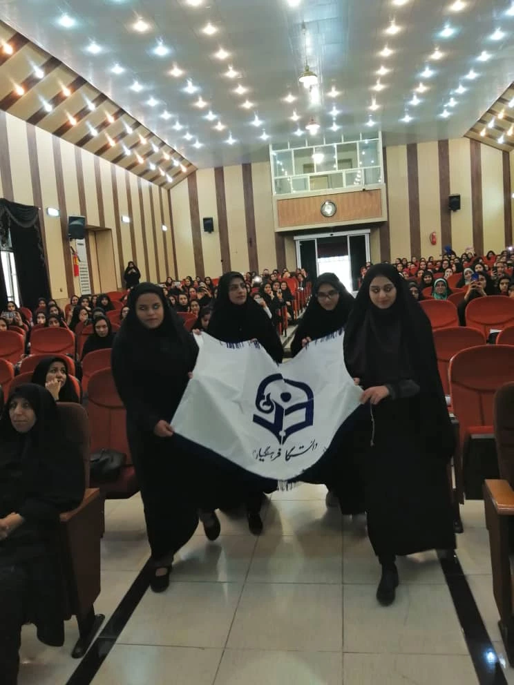 بازدید مدیر امور پردیس های دانشگاه فرهنگیان استان  فارس از مرکز آموزش عالی زینب کبری (س) کازرون 2