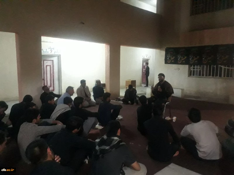 برگزاری مراسم سخنرانی، مداحی و گفت و گوهای صمیمی هر شب در موکب دانشگاه فرهنگیان در کربلا
