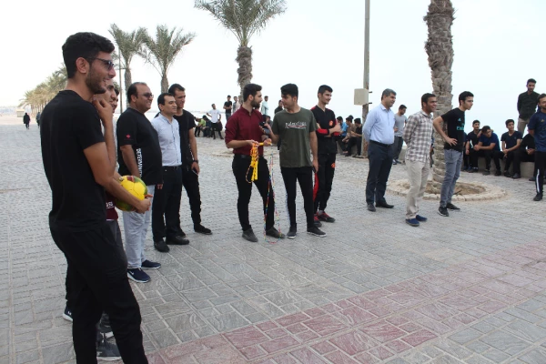 به مناسبت هفته تربیت بدنی

برگزاری همایش پیاده روی دانشجویان دانشگاه فرهنگیان بوشهر در ساحل بوشهر  3