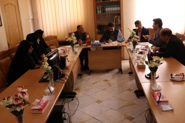 نشست مسئولین دانشگاه فرهنگیان استان اصفهان و مرکز تحقیقات معلمان استان