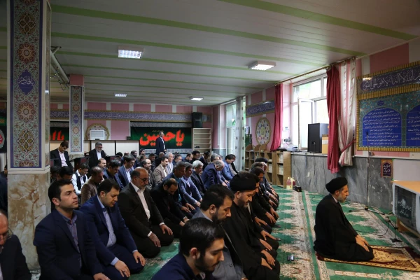 ابا عبدالله الحسین(ع) نگران جهل انسان ها و نگاهش به انسان های تمام عصرها بود 2