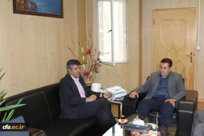 به مناسبت هفته تربیت بدنی و ورزش

نشست مسئولین دانشگاه فرهنگیان استان اصفهان و مدیرکل ورزش و جوانان استان
