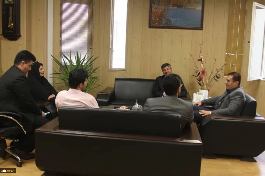 نشست مسئولین دانشگاه فرهنگیان استان اصفهان و مدیرکل ورزش و جوانان استان