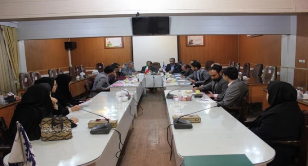 شورای صنفی رفاهی، بازوی توانمند و پل ارتباطی میان مسئولین و دانشجو معلمان است
 2