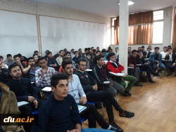 دراجرای دستورالعمل اجرای کلاس های غیرحضوری این کلاس ها درسه ماده درسی درطول ترم جاری در دانشگاه فرهنگیان استان قزوین برگزار می گردد. 2