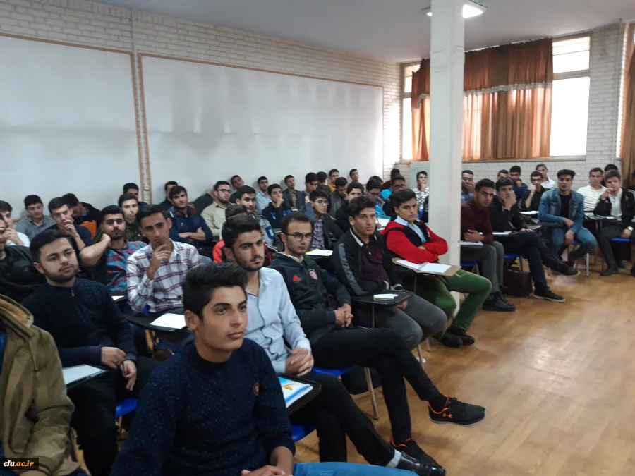 دراجرای دستورالعمل اجرای کلاس های غیرحضوری این کلاس ها درسه ماده درسی درطول ترم جاری در دانشگاه فرهنگیان استان قزوین برگزار می گردد. 2