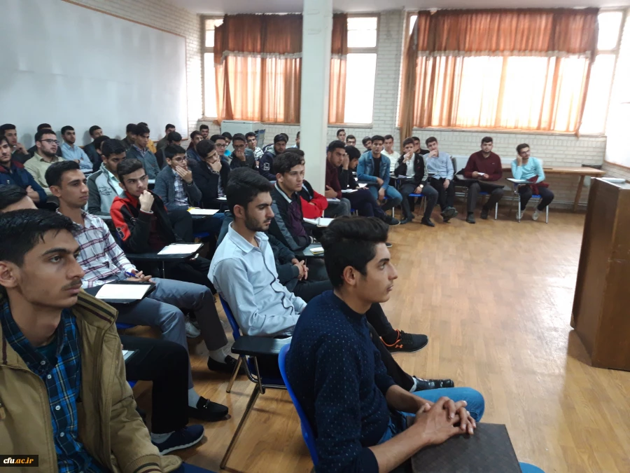 دراجرای دستورالعمل اجرای کلاس های غیرحضوری این کلاس ها درسه ماده درسی درطول ترم جاری در دانشگاه فرهنگیان استان قزوین برگزار می گردد. 5