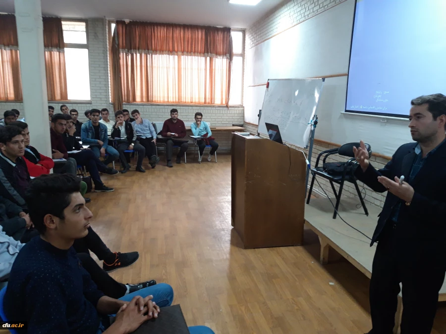 دراجرای دستورالعمل اجرای کلاس های غیرحضوری این کلاس ها درسه ماده درسی درطول ترم جاری در دانشگاه فرهنگیان استان قزوین برگزار می گردد. 6