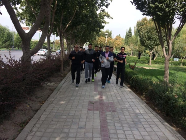 کارگاه آموزشی دانشجو معلمان تربیت بدنی پردیس شهید باهنر اصفهان در ساحل زاینده رود