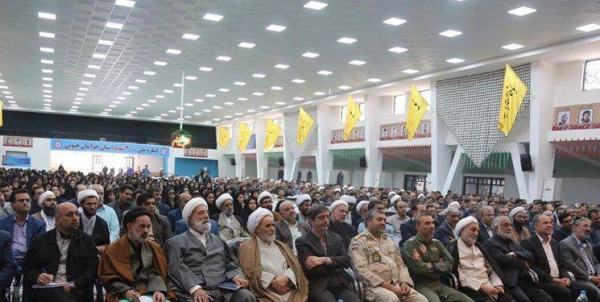 حضور حجه الاسلام قرائتی در خراسان جنوبی و نشست با فرهنگیان و دانشجو معلمان استان 3