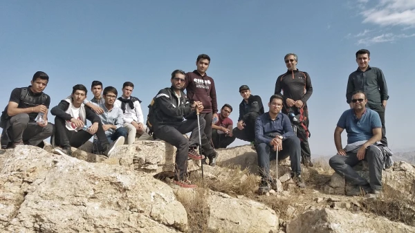 کوهپیمایی دانشجو معلمان و کارکنان دانشگاه فرهنگیان خراسان شمالی به مناسبت هفته تربیت بدنی 3