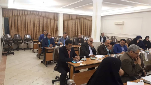 نشست سرپرست مدیریت  امور پردیس های دانشگاه فرهنگیان استان قزوین با اعضای گروه های آموزشی
دکتر مشهدی مدیر امور پردیس های استان قزوین طی سه نشست متوالی تخصصی با مدیران گروه واعضای گروه های آموزشی پردیس ها دیدار وگفت وگوکرد 2