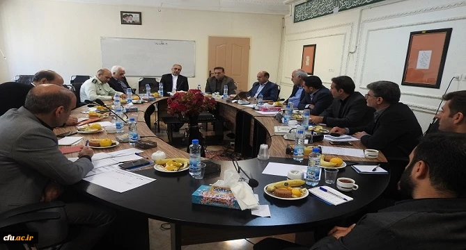 جلسه کمیسیون دانشجویی شورای تأمین استان لرستان در پردیس خواهران آیت اله کمالوند دانشگاه فرهنگیان لرستان برگزار شد. 2