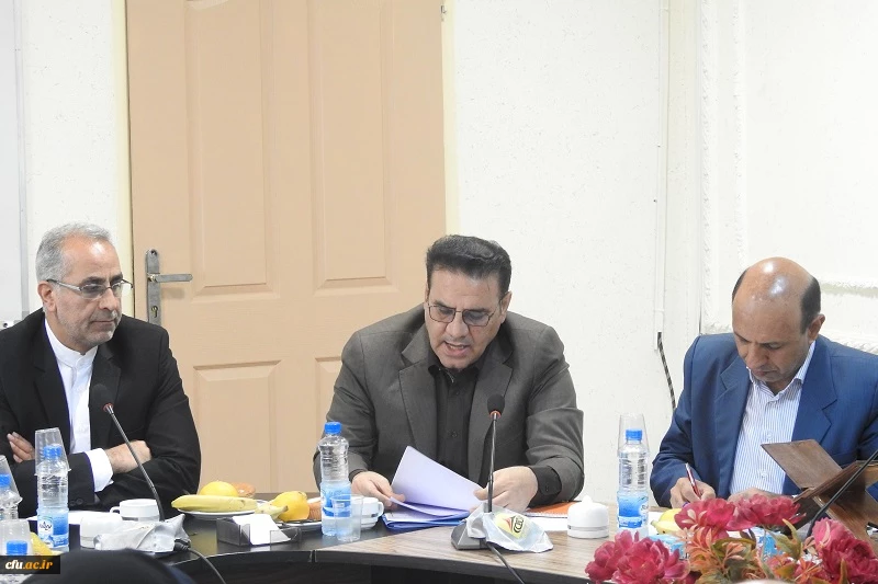 جلسه کمیسیون دانشجویی شورای تأمین استان لرستان در پردیس خواهران آیت اله کمالوند دانشگاه فرهنگیان لرستان برگزار شد. 3