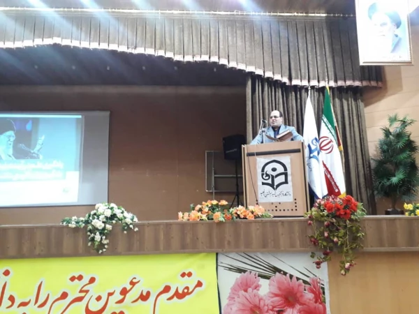  بازدید مدیر امورپردیس های دانشگاه فرهنگیان استان فارس از مرکز شهید بهشتی اقلید  2