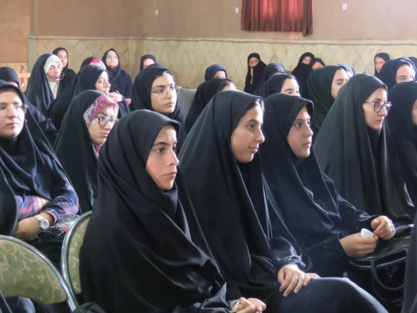 برگزاری اردوی توجیهی تفریحی نو دانشجومعلمان ‍‍دانشگاه فرهنگیان یزد 11