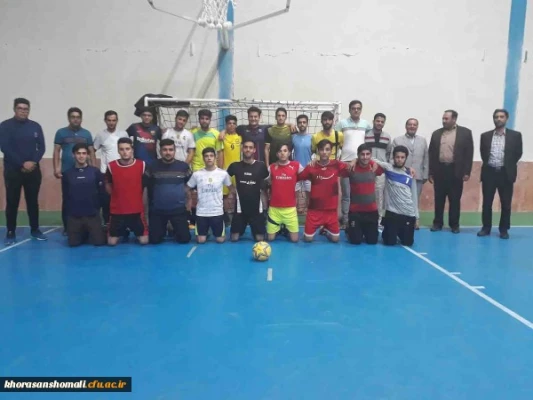 برگزاری مسابقات فوتسال دانشجومعلمان پردیس امام محمد باقر(ع) به مناسبت هفته تربیت بدنی 2