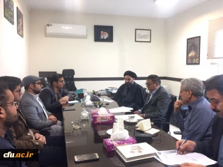 در دیدار معاون دانشجویی دانشگاه با  تعدادی از اعضای شورای مرکزی انجمن دانش آموختگان دانشگاه فرهنگیان عنوان شد: 

انجمن دانش آموختگان حلقه ارتباط بین معلمان و دانشگاه