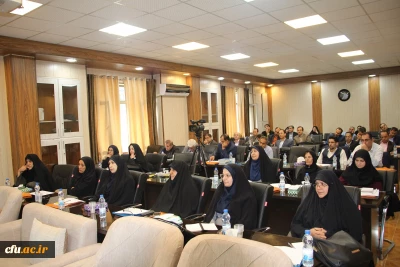  اعضای هیات علمی و استادان حوزه آموزش زبان و ادبیات فارسی 

کارگاه بهسازی و توانمندسازی اعضای هیات علمی