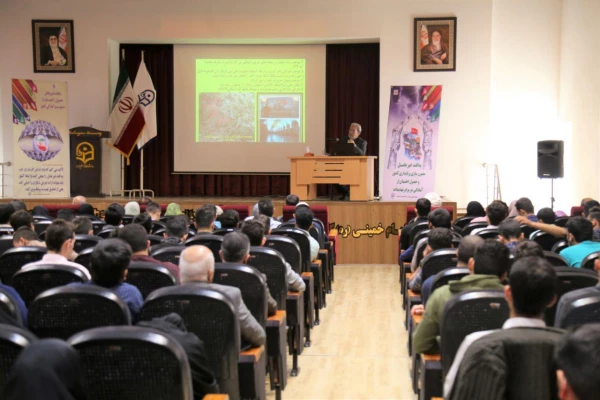 دشمن با تمرکز بر گسل های فرهنگی، دینی و قومیتی باعث اختلافات بین مردم و ملل می شود 5