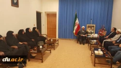 دیدار سرپرست و کارکنان دانشگاه فرهنگیان ایلام با نماینده ولی فقیه 