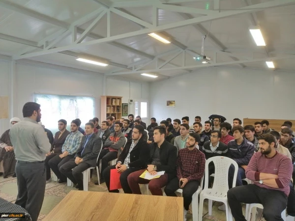 همایش از رویای آمریکایی تاتسخیر جاسوس خانه  در پردیس امام علی (ع) دانشگاه فرهنگیان گیلان برگزار شد 2