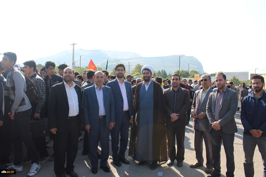 حضور پر شور دانشگاهیان دانشگاه فرهنگیان لرستان در راهپیمایی یوم الله سیزده آبان 5