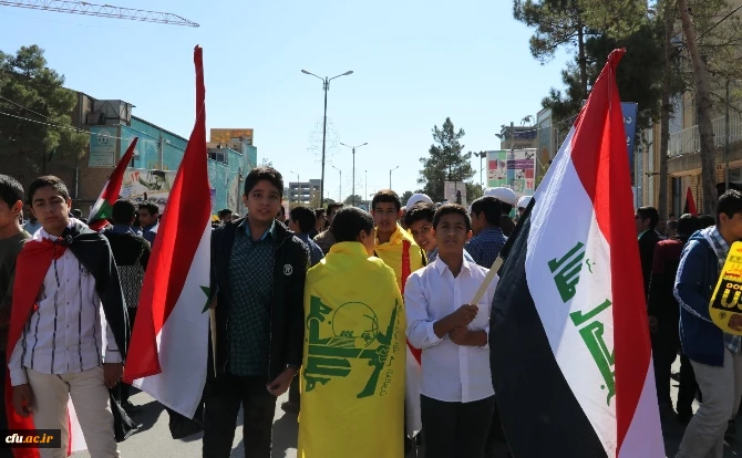 حضور مسئولین، اساتید، کارکنان و دانشجویان دانشگاه فرهنگیان استان کرمان در راهپیمایی یوم الله 13 آبان 9