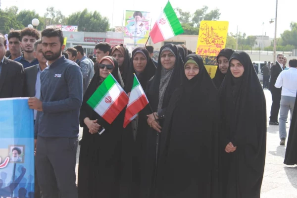 حضور پر شور مسئولان، اساتید و دانشجو معلمان دانشگاه فرهنگیان استان بوشهر در راهپیمایی ۱۳آبان 11