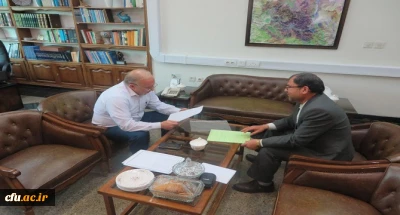 مهندس آزادبخت معاون سیاسی امنیتی استانداری همدان در دیدار با دکتر نجفی

افراد با انگیزه، موثر و دلسوز را برابر اساس نامه در مجمع خیرین استانی دانشگاه فرهنگیان همدان به عضویت درآورید