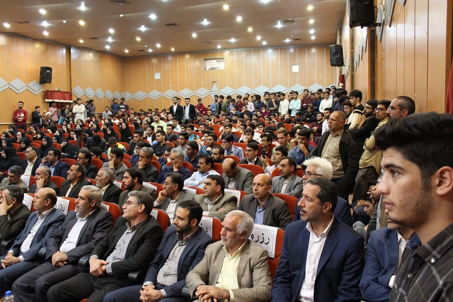 همایش معلم جوان استکبار ستیز در دانشگاه فرهنگیان لرستان برگزار شد. 5