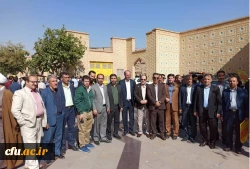 حضور  رئیس دانشگاه  فرهنگیان استان فارس در جمع  دانشجو معلمان  حاضر در راهپیمایی  یوم الله 13 آبان  2