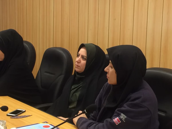 اولین نشست انجمن کتابخوانی معاونت پژوهش و فناوری برگزار گردید. 9