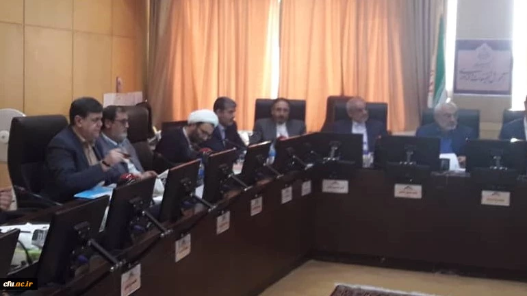 همراهی رئیس دانشگاه فرهنگیان با وزیر آموزش و پرورش در جلسه کمیسیون آموزش و تحقیقات مجلس 2