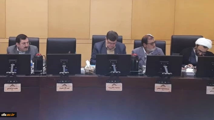 همراهی رئیس دانشگاه فرهنگیان با وزیر آموزش و پرورش در جلسه کمیسیون آموزش و تحقیقات مجلس 3