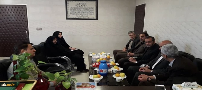 بازدید رییس و مدیر عامل مجمع خیرین از دانشگاه فرهنگیان استان مرکزی 2