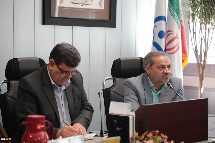 باید از دانشگاه فرهنگیان در راهپیمایی اربعین برای آموزش و پرورش الگو بگیریم
 2