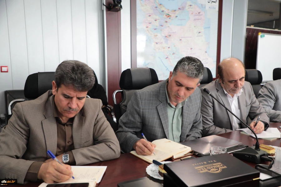 بیست و ششمین نشست شورای دانشگاه برگزار شد 4