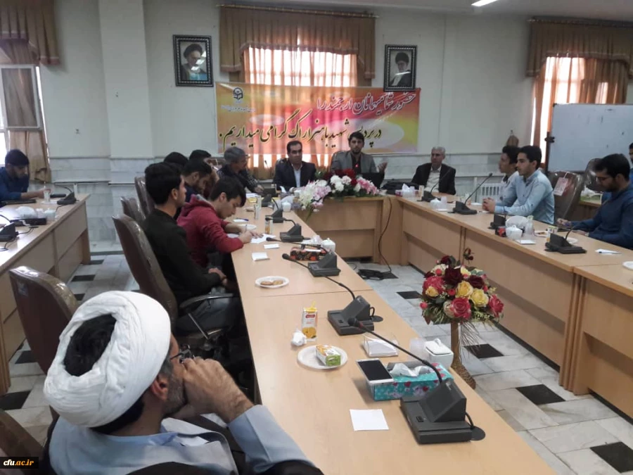 در دانشگاه فرهنگیان استان مرکزی برگزار شد
کارگاه مهارت خودآگاهی 2