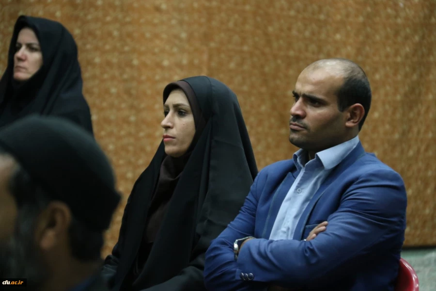 کارگاه آموزشی چگونه زندگی کنیم و از زندگی خود لذت ببریم 5