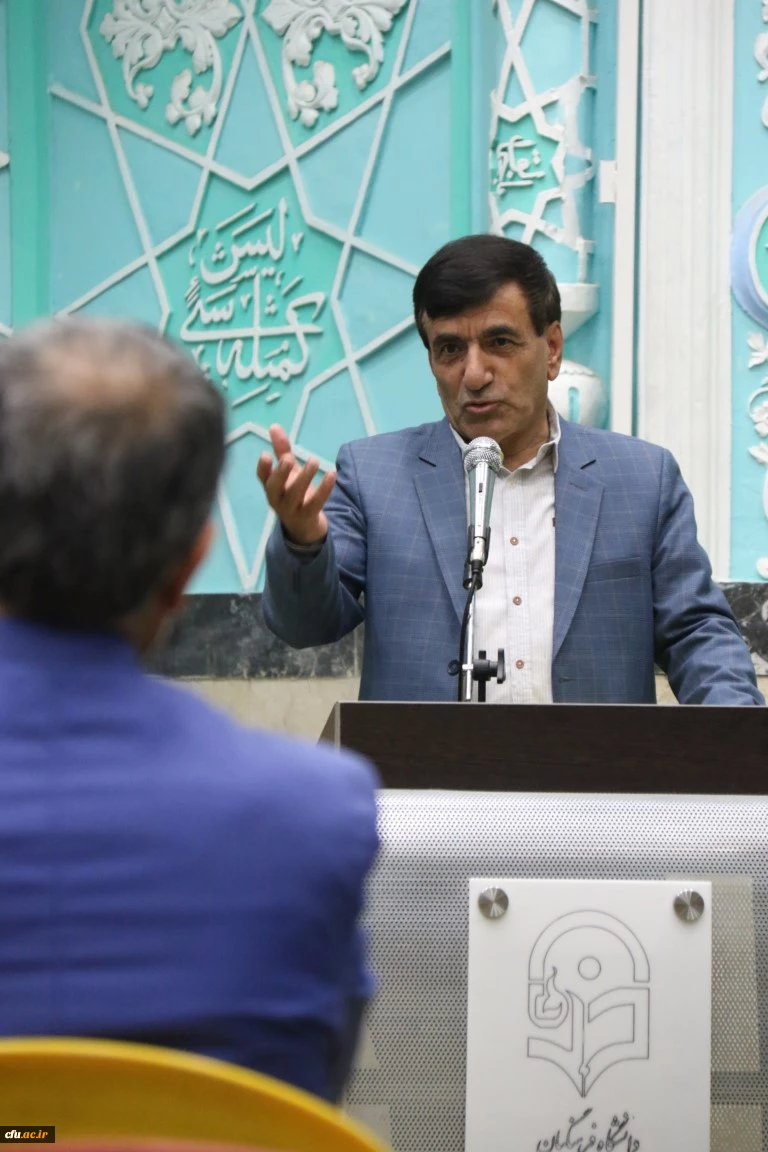 کارگاه آموزشی چگونه زندگی کنیم و از زندگی خود لذت ببریم 9